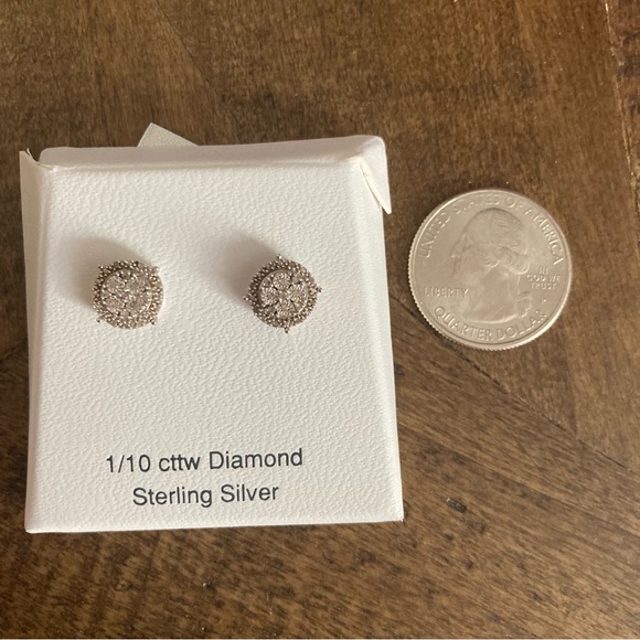 Sterling Silver Stud Earrings - Picture 6 of 8